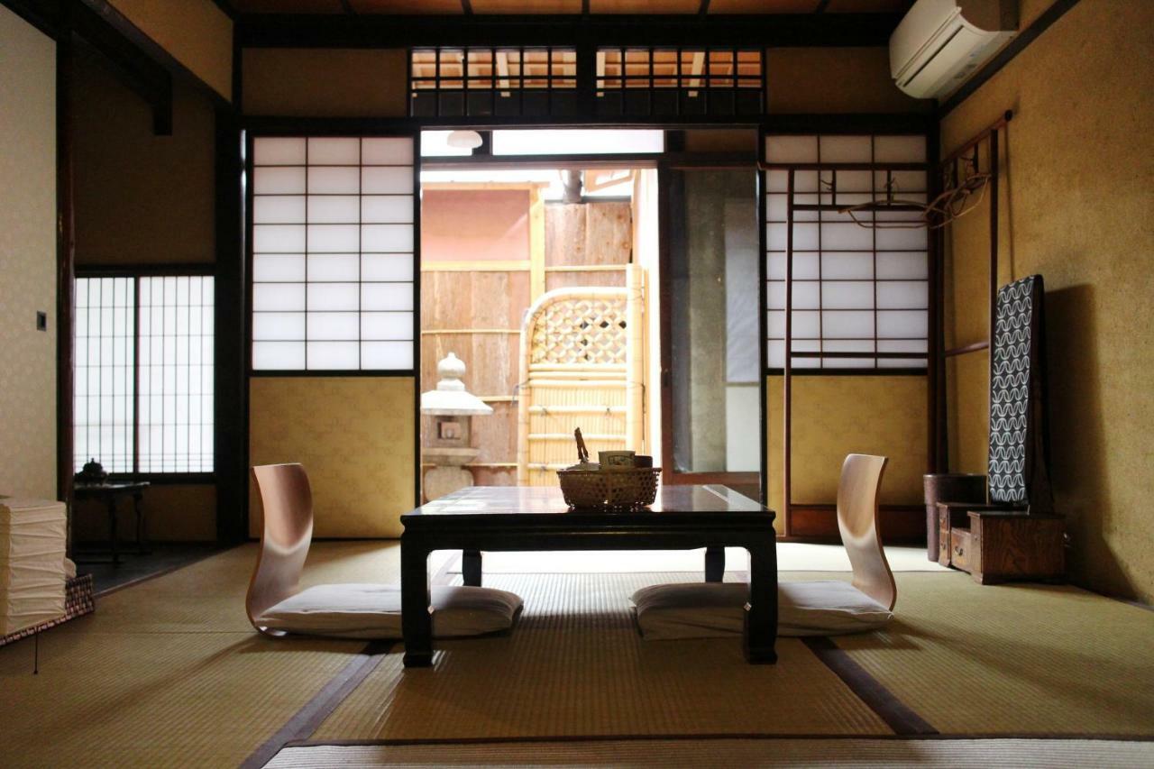 Bed & Breakfast Tsukiya Kyoto Exterior foto